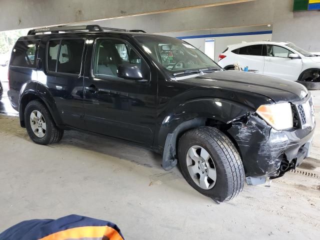 2006 Nissan Pathfinder LE