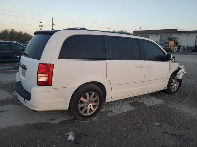 2008 Chrysler Town & Country Touring