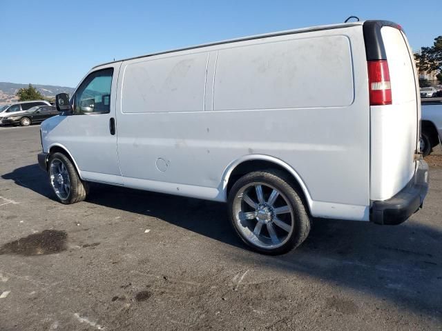 2015 Chevrolet Express G2500