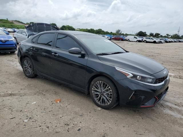 2023 KIA Forte GT Line