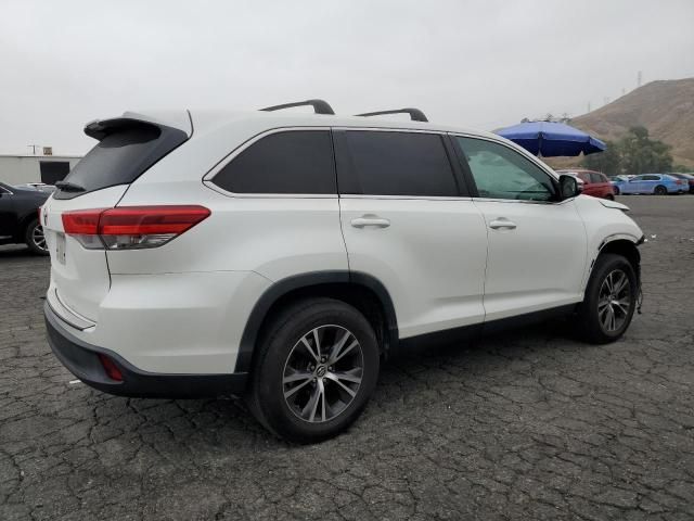 2019 Toyota Highlander LE