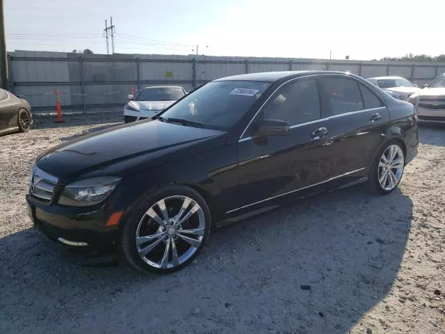 2011 Mercedes-Benz C300