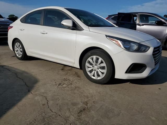 2022 Hyundai Accent SE