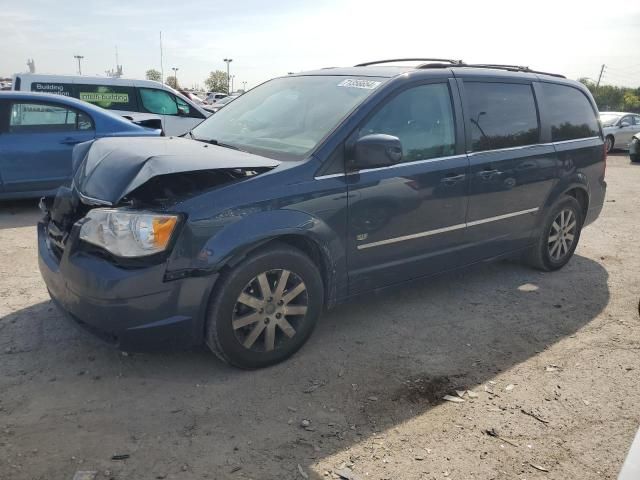 2009 Chrysler Town & Country Touring