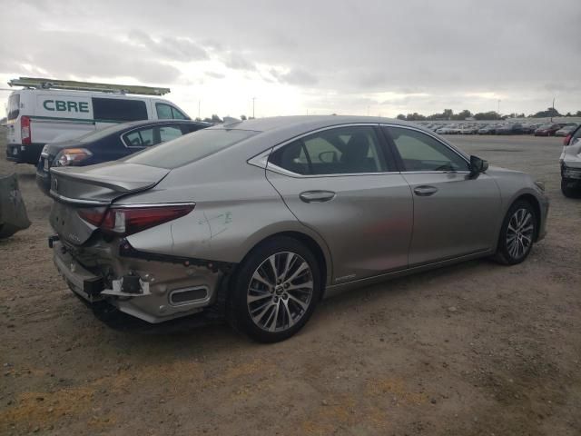 2019 Lexus ES 300H