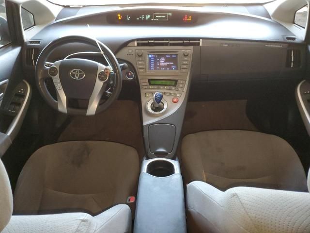 2014 Toyota Prius PLUG-IN