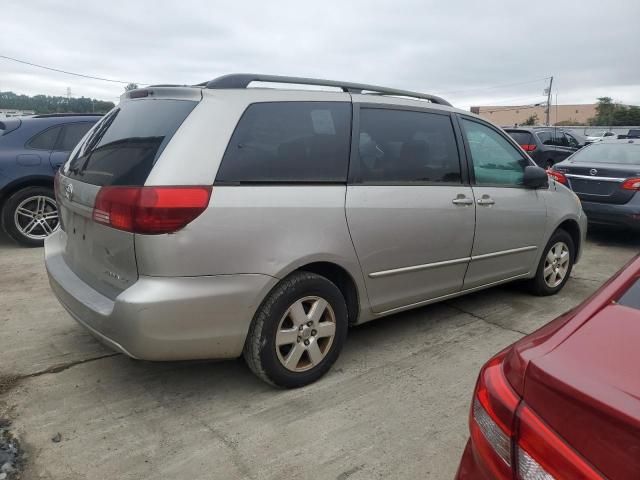 2005 Toyota Sienna CE