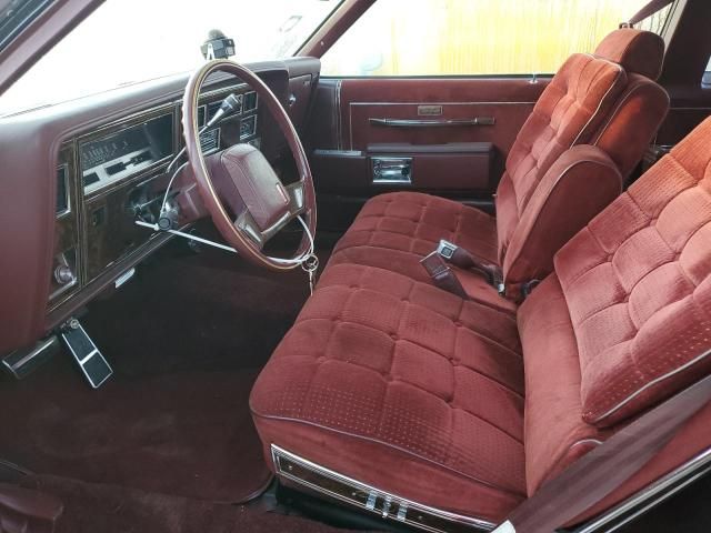 1984 Oldsmobile Delta 88 Royale Brougham