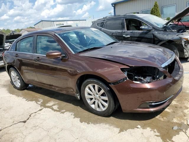 2013 Chrysler 200 Touring