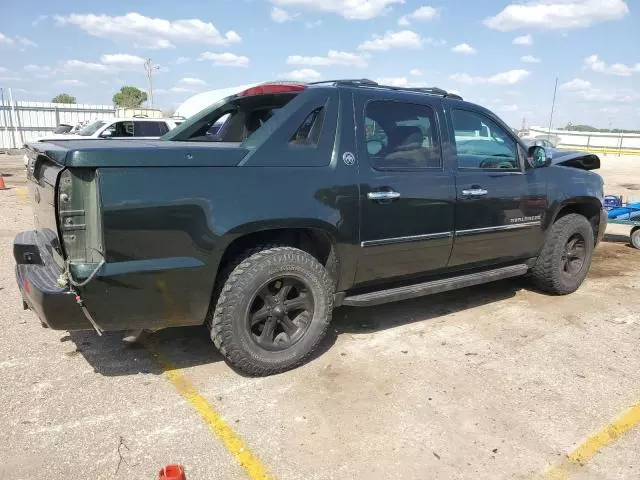 2013 Chevrolet Avalanche LTZ