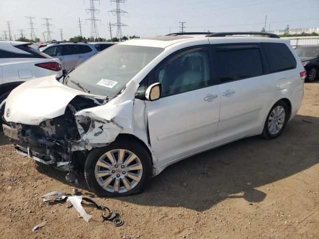 2013 Toyota Sienna XLE