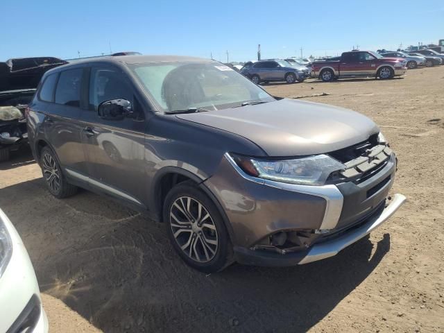 2018 Mitsubishi Outlander ES