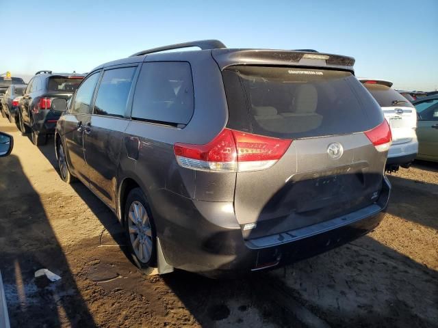 2012 Toyota Sienna LE