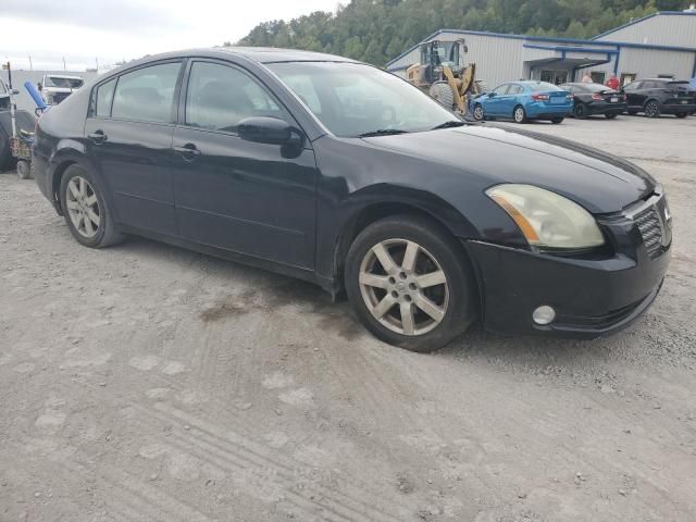 2004 Nissan Maxima SE