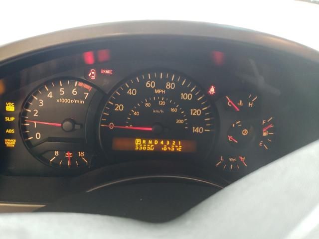 2004 Nissan Titan XE