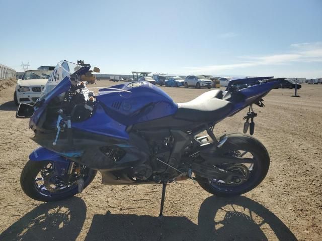 2024 Yamaha YZFR7