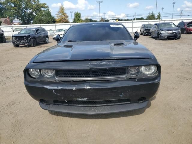 2013 Dodge Challenger SXT