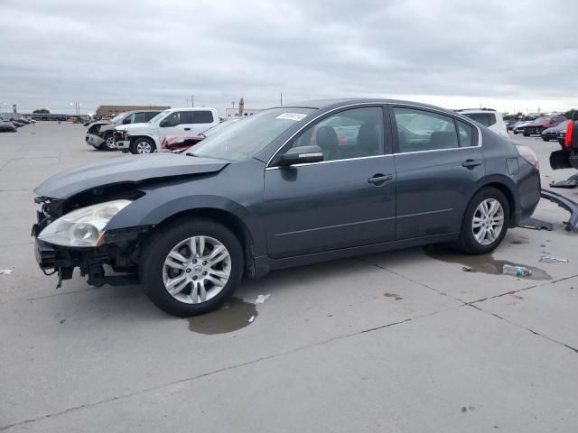 2010 Nissan Altima Base