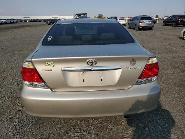 2005 Toyota Camry LE