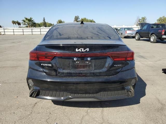 2024 KIA Forte GT Line