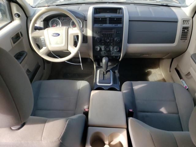 2010 Ford Escape XLS