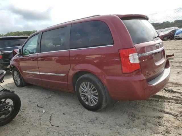 2016 Chrysler Town & Country Touring L