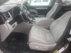 2014 Toyota Highlander LE