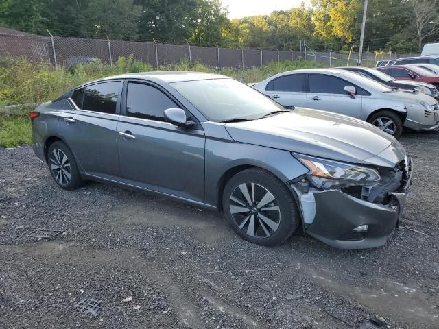 2021 Nissan Altima SV