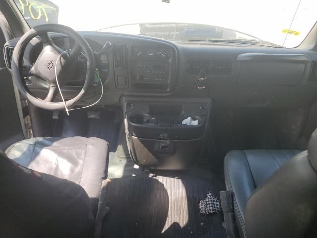 2002 Chevrolet Express G1500