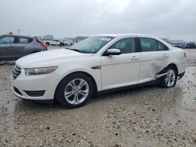 2014 Ford Taurus SEL