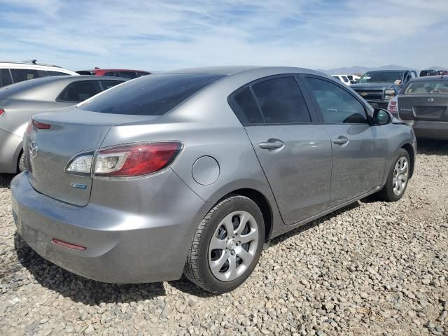 2013 Mazda 3 I