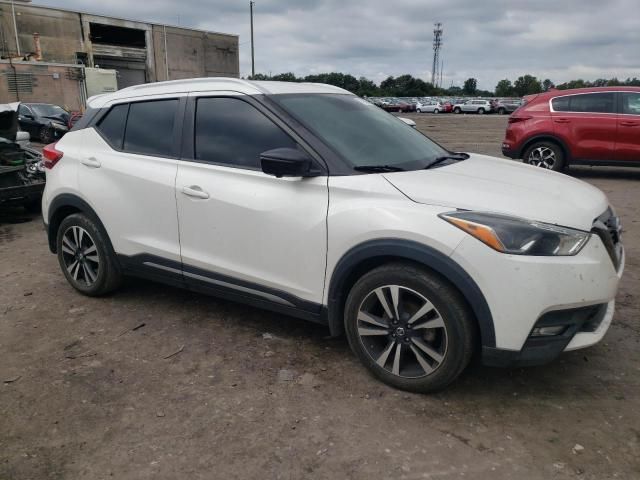 2020 Nissan Kicks SR