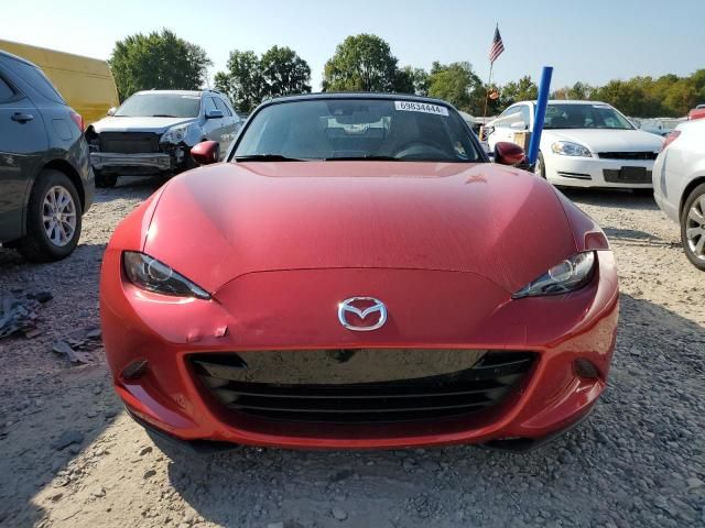 2016 Mazda MX-5 Miata Grand Touring