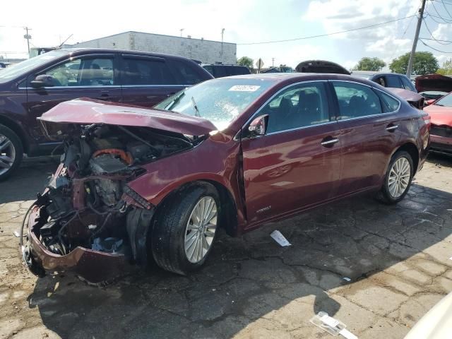 2013 Toyota Avalon Hybrid