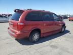 2005 Chrysler Town & Country Limited