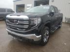 2024 GMC Sierra K1500 SLT