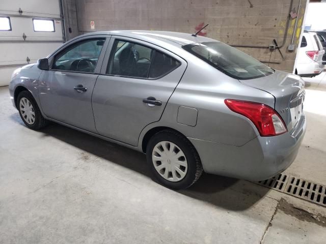 2013 Nissan Versa S