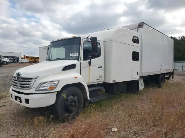 2007 Hino Hino 338