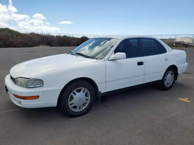 1992 Toyota Camry LE