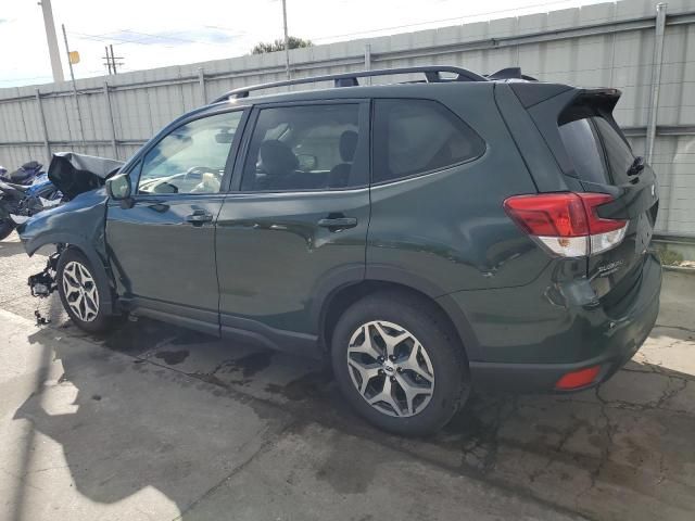 2024 Subaru Forester Premium