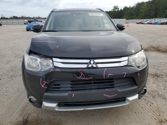 2015 Mitsubishi Outlander SE