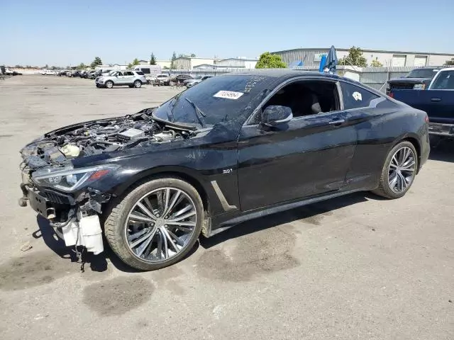 2018 Infiniti Q60 Luxe 300