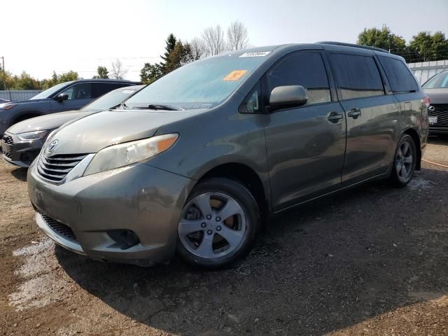 2012 Toyota Sienna LE