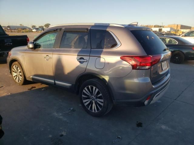 2019 Mitsubishi Outlander SE