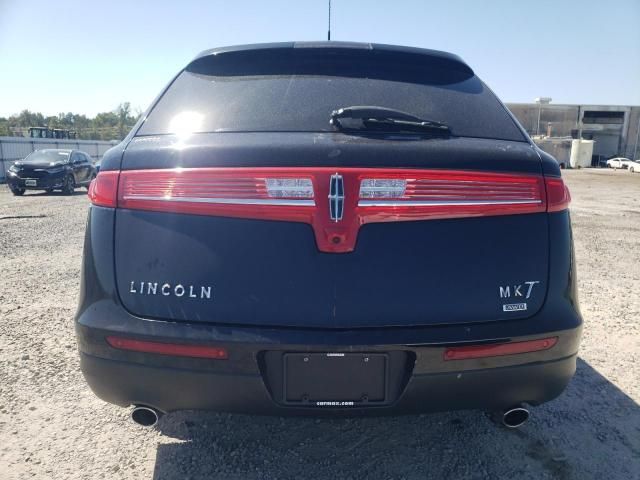 2017 Lincoln MKT