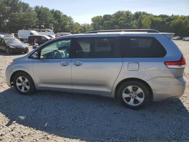 2012 Toyota Sienna LE