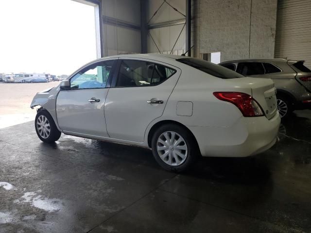 2012 Nissan Versa S