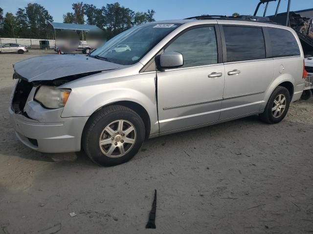 2010 Chrysler Town & Country Touring