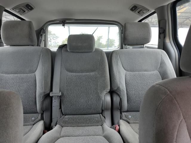 2005 Toyota Sienna CE