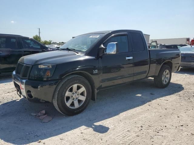 2004 Nissan Titan XE